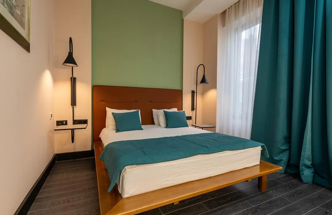 Hotel Astra-1